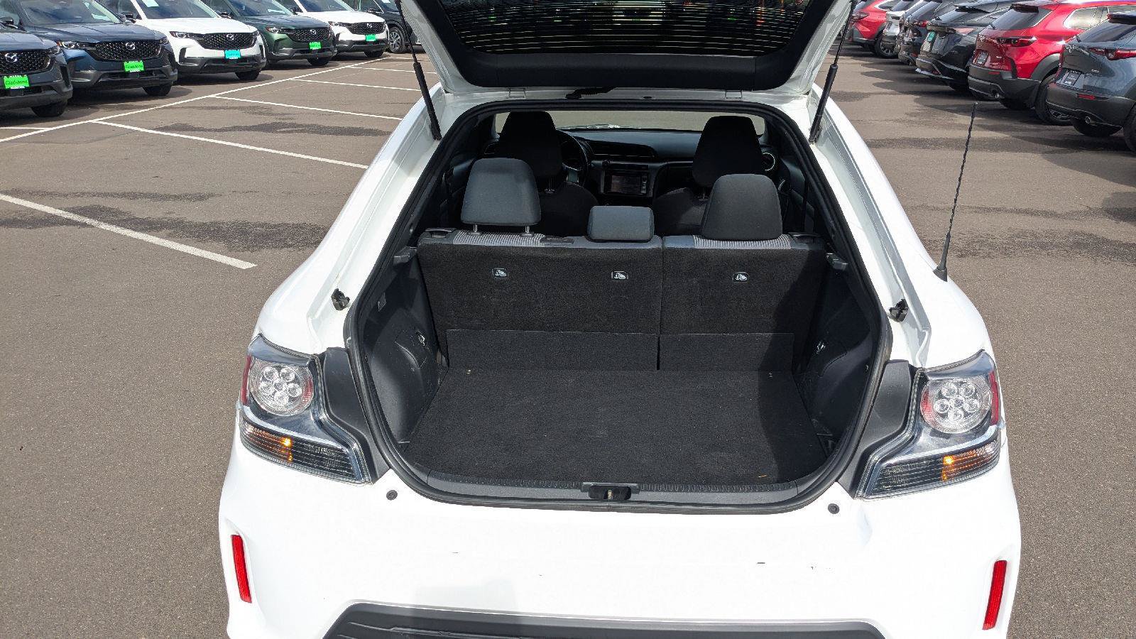 Used 2014 Scion tC FWD image 10