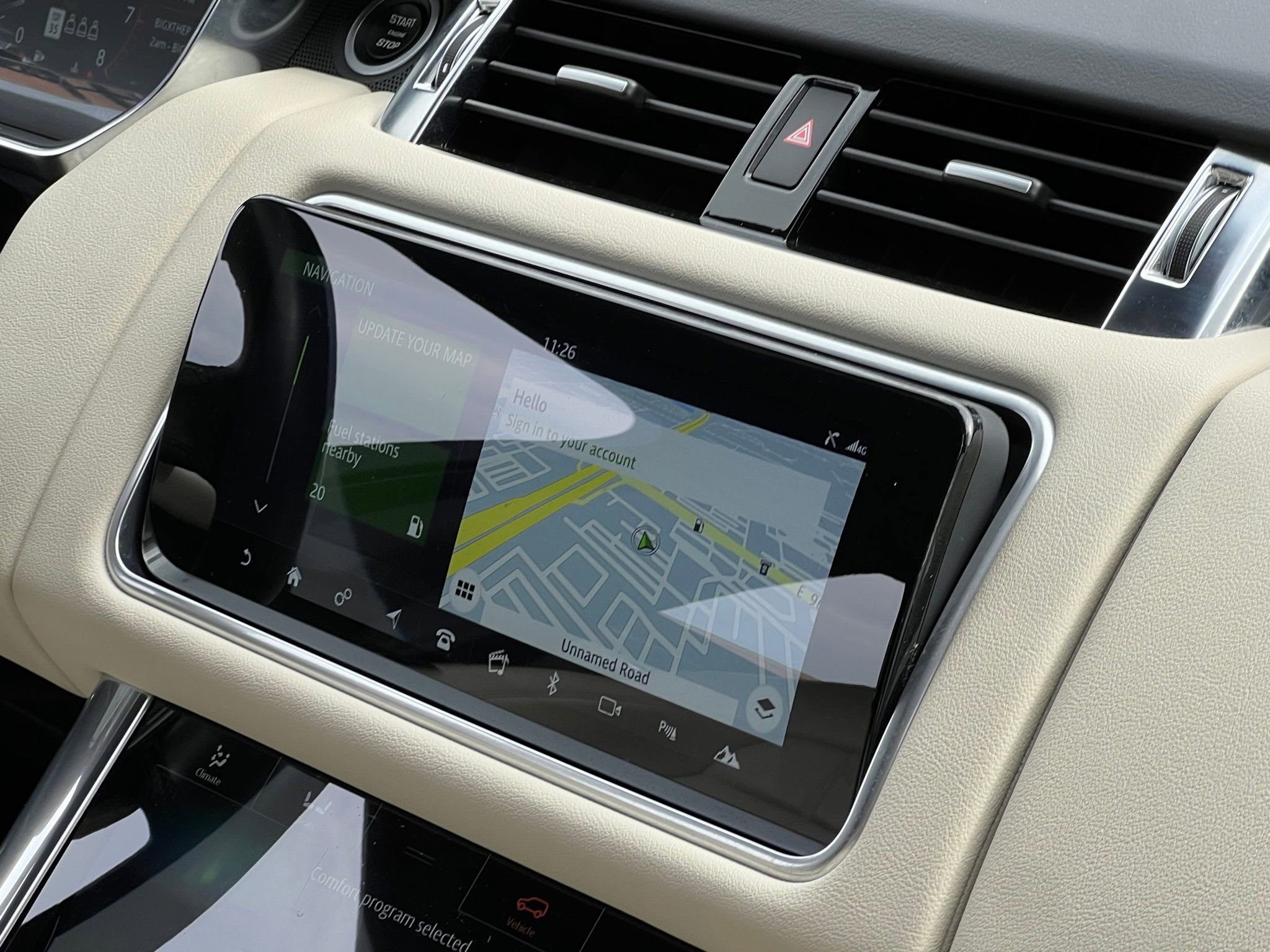 Used 2021 Land Rover Range Rover Sport HSE Silver Edition image 34