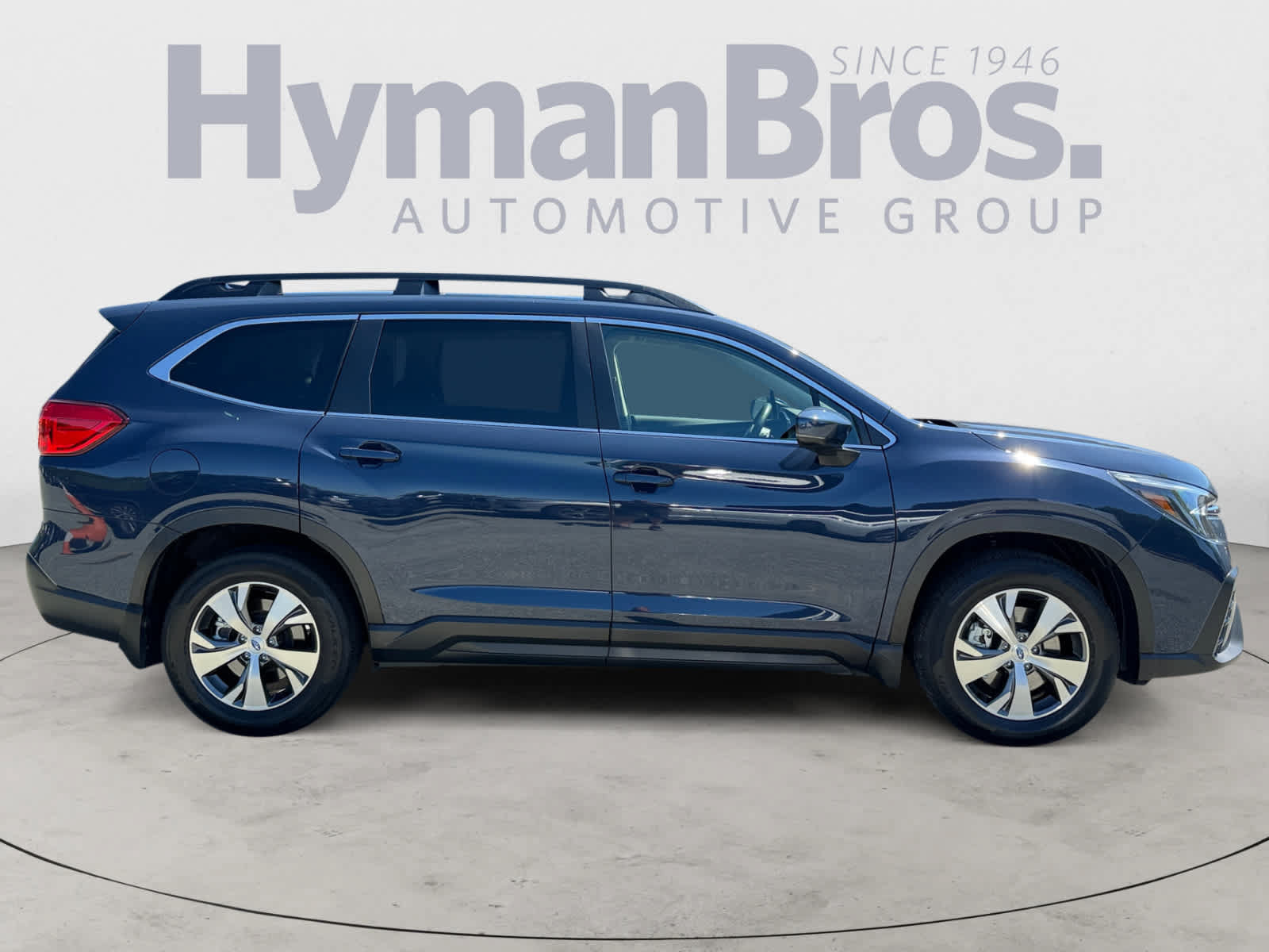 Certified 2025 Subaru Ascent Premium AWD/4WD image 2