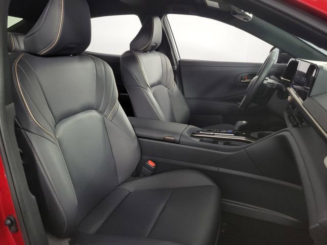 Used 2026 Toyota Crown XLE image 15