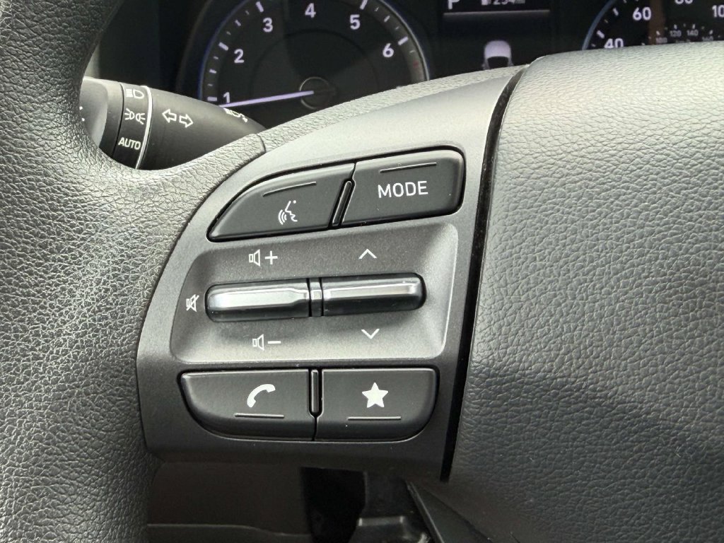 Certified 2023 Hyundai Kona SEL AWD/4WD image 22