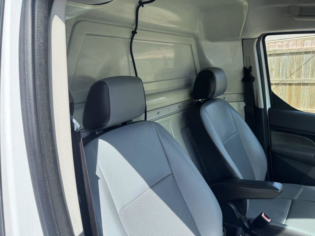 Used 2016 Ford Transit Connect XL image 10