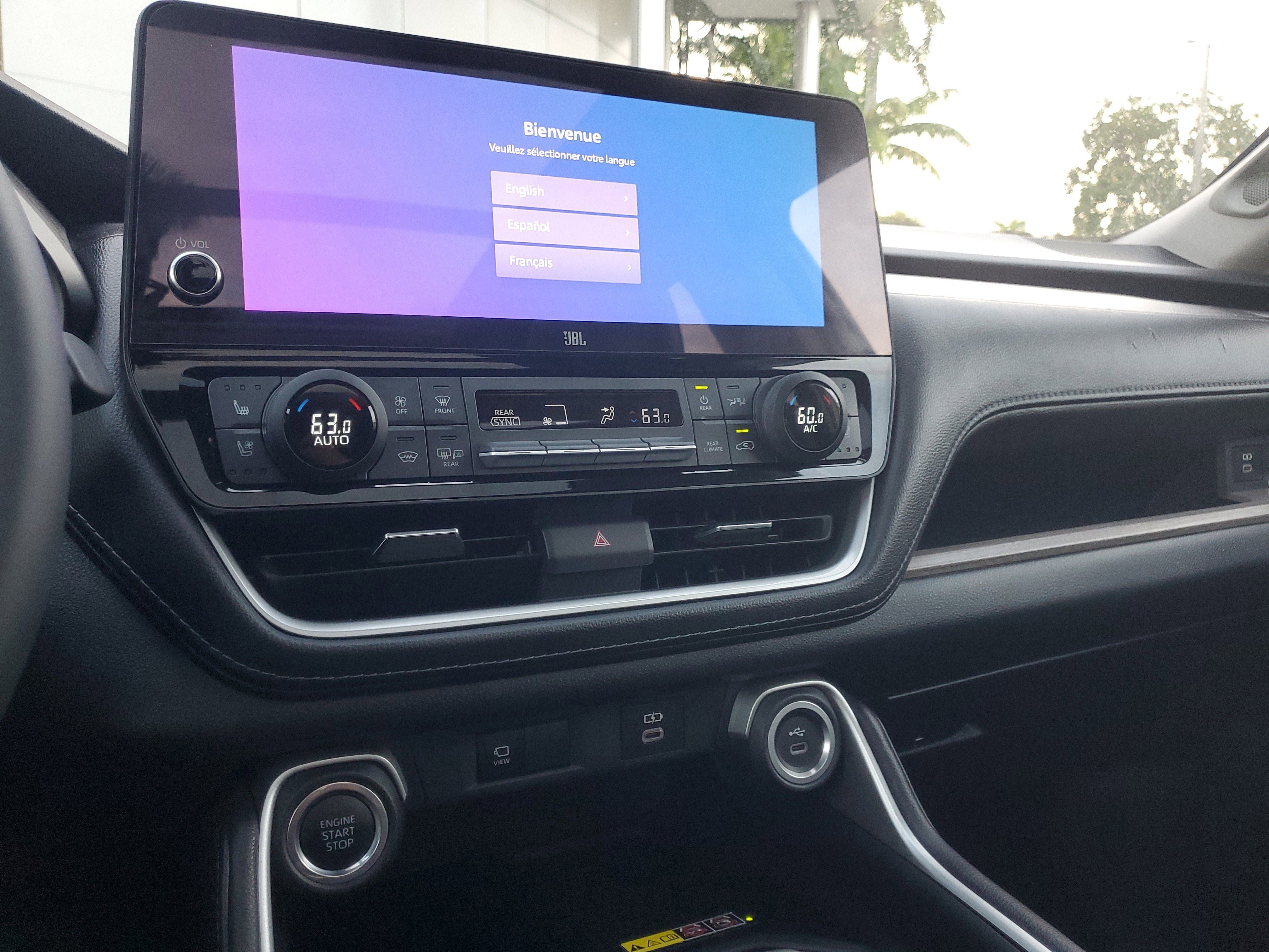 Used 2024 Toyota Grand Highlander Limited image 26