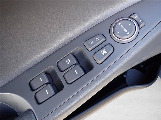 Used 2011 Hyundai Sonata GLS FWD image 9