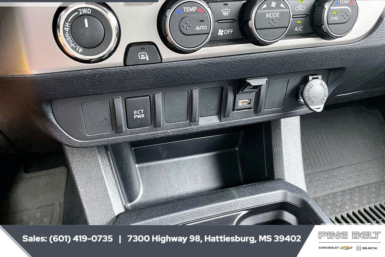 Used 2023 Toyota Tacoma SR AWD/4WD image 24