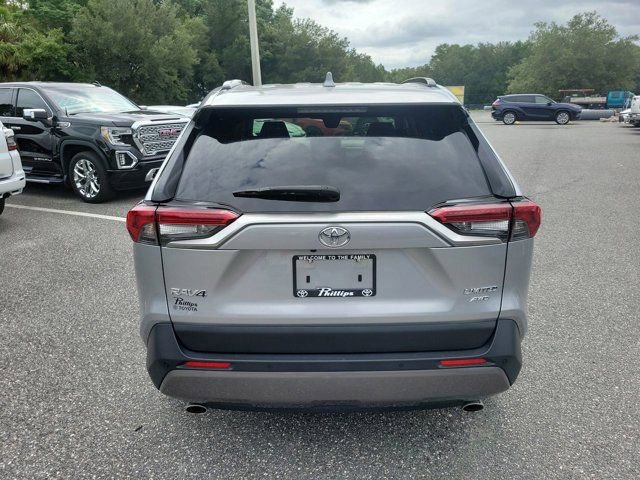 Used 2019 Toyota RAV4 Limited AWD/4WD image 11