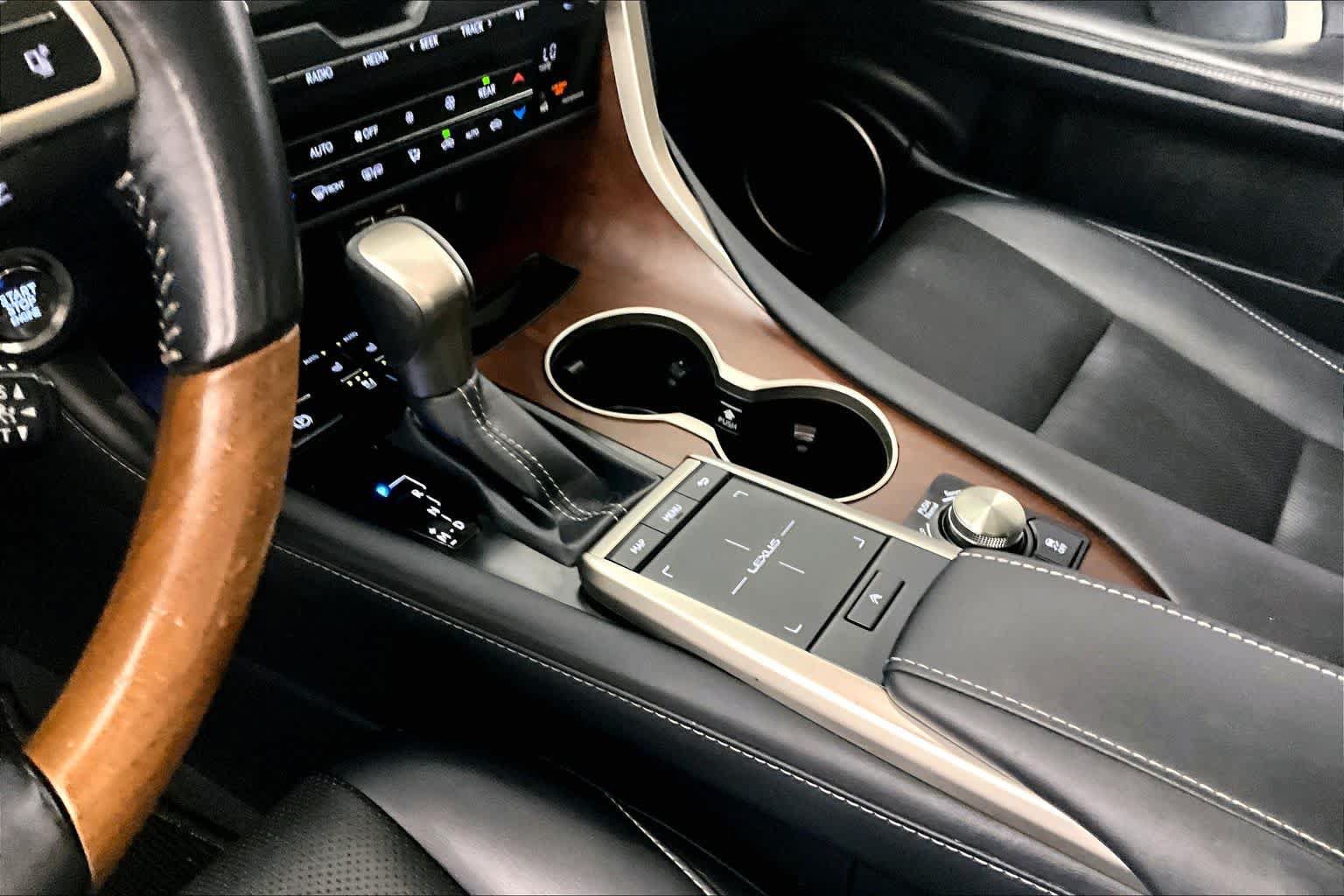 Used 2020 Lexus RX 350L FWD w/ Premium Package image 15