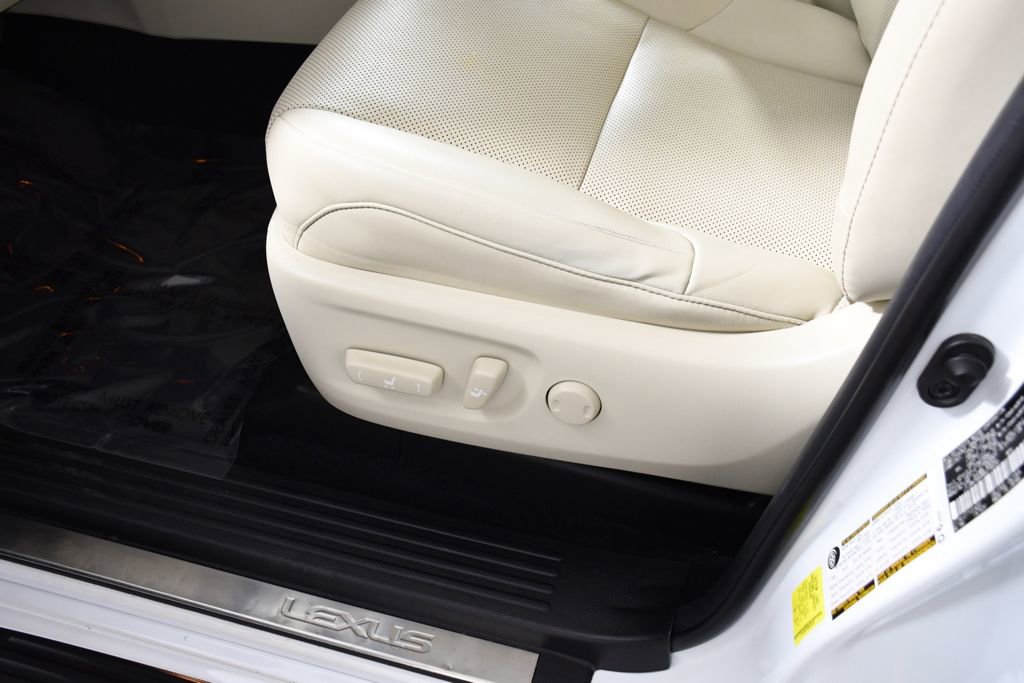 Used 2021 Lexus GX 460 Premium w/ Premium Package image 16