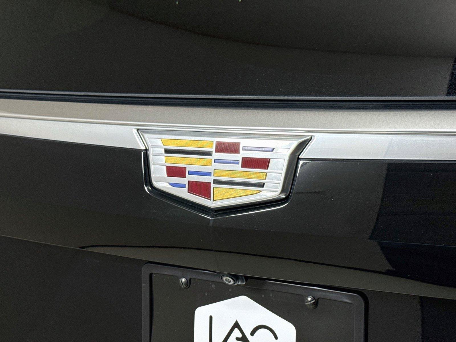 Used 2022 Cadillac Escalade Luxury AWD/4WD image 33