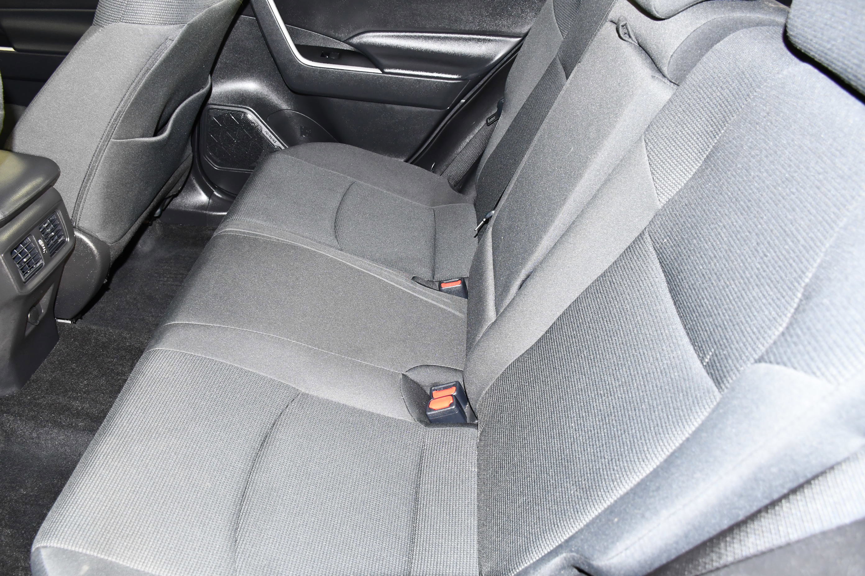 Used 2024 Toyota RAV4 LE AWD/4WD image 48