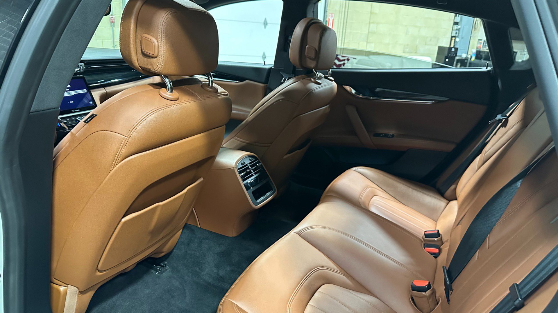 Used 2022 Maserati Quattroporte Modena Q4 image 27