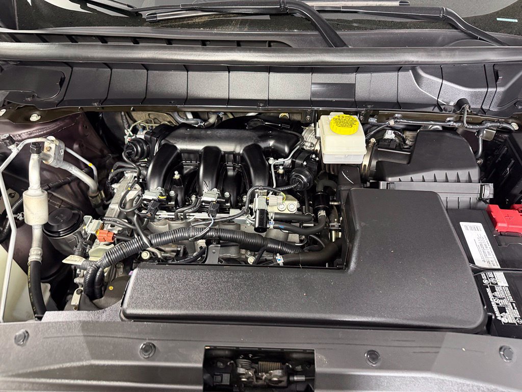 Used 2024 Nissan Pathfinder SV FWD image 23