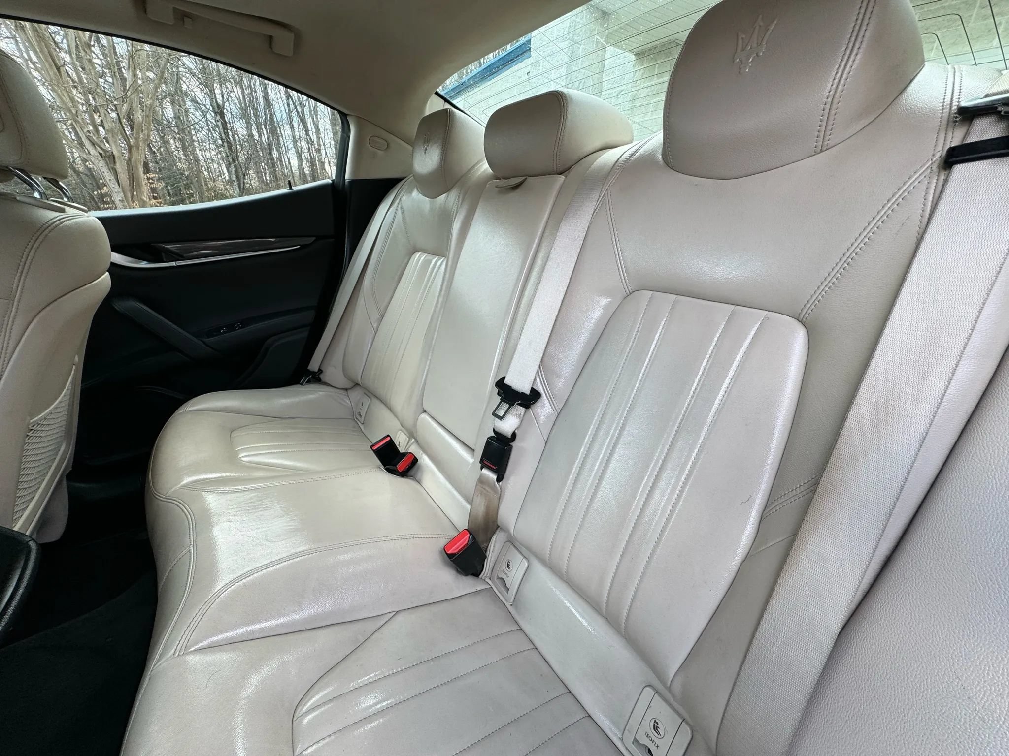 Used 2015 Maserati Ghibli RWD image 19