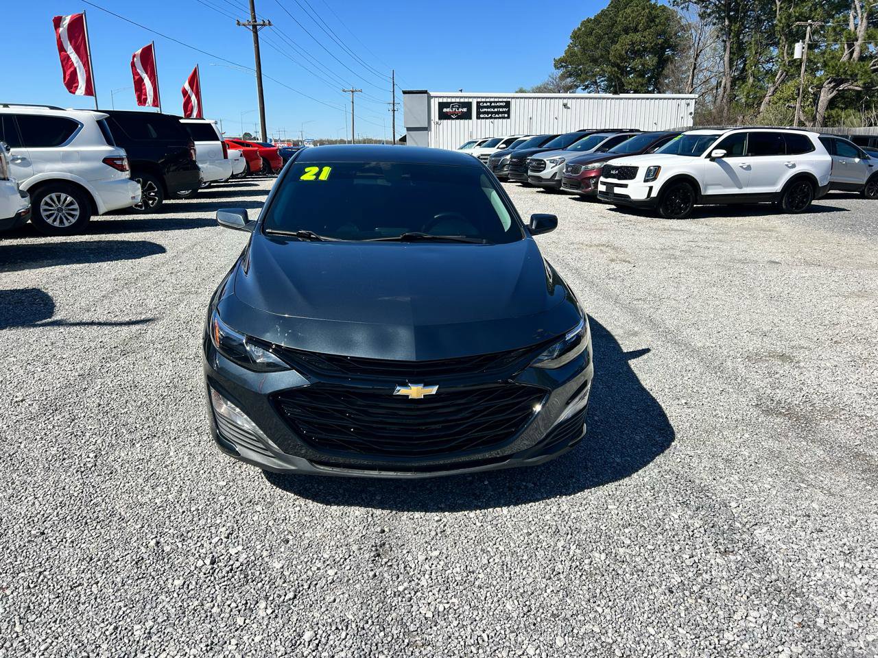 Used 2021 Chevrolet Malibu LT image 16