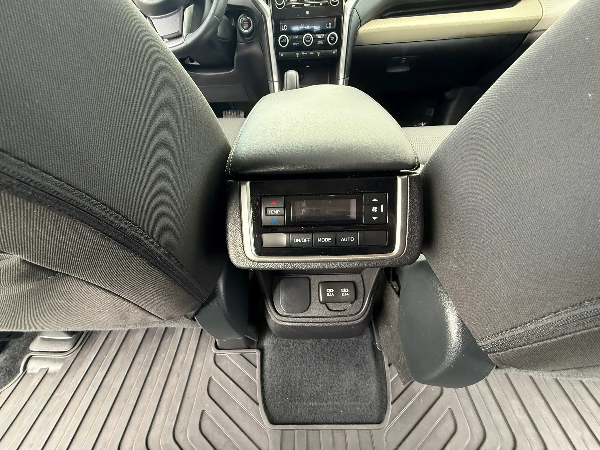 Used 2019 Subaru Ascent Premium AWD/4WD image 24