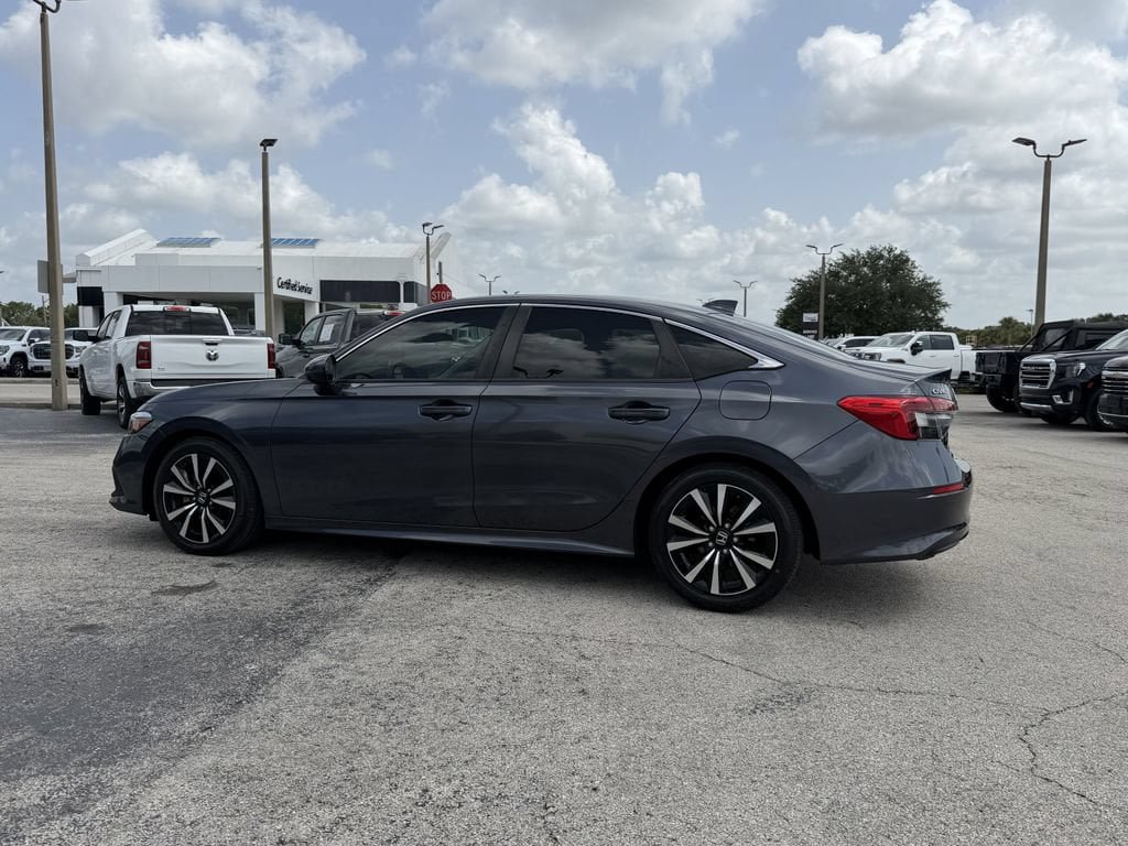 Used 2022 Honda Civic EX image 7