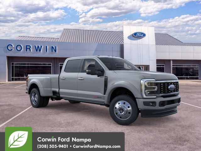 New 2026 Ford F450 Platinum w/ FX4 Off-Road Package