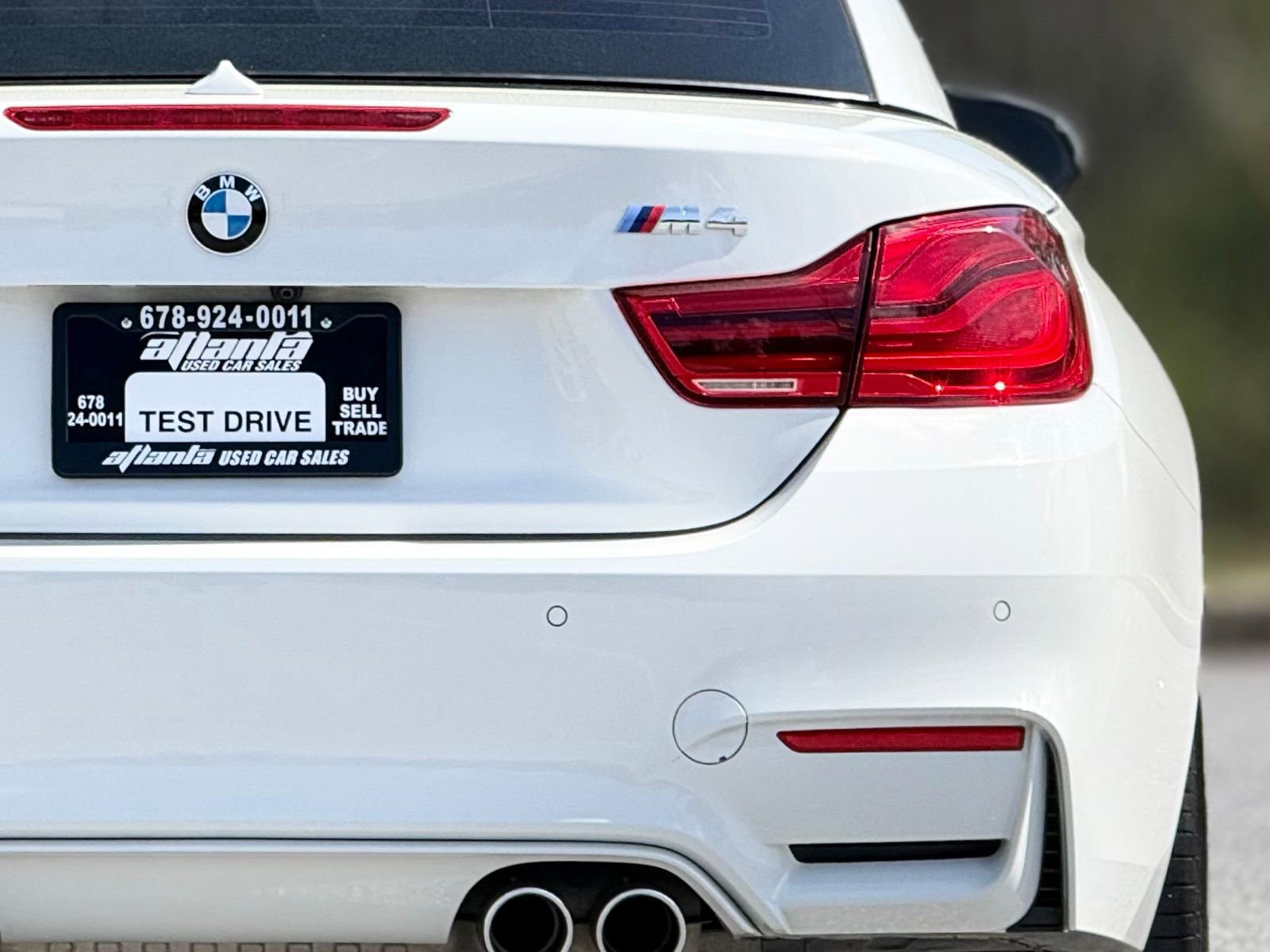 Used 2019 BMW M4 Convertible image 16