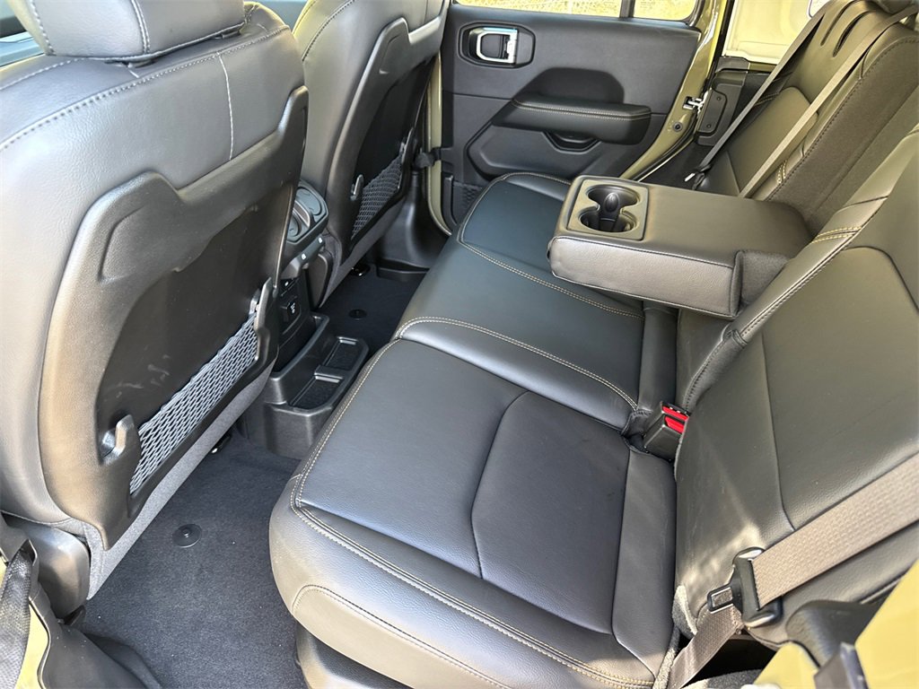 New 2025 Jeep Wrangler Unlimited Sahara image 20