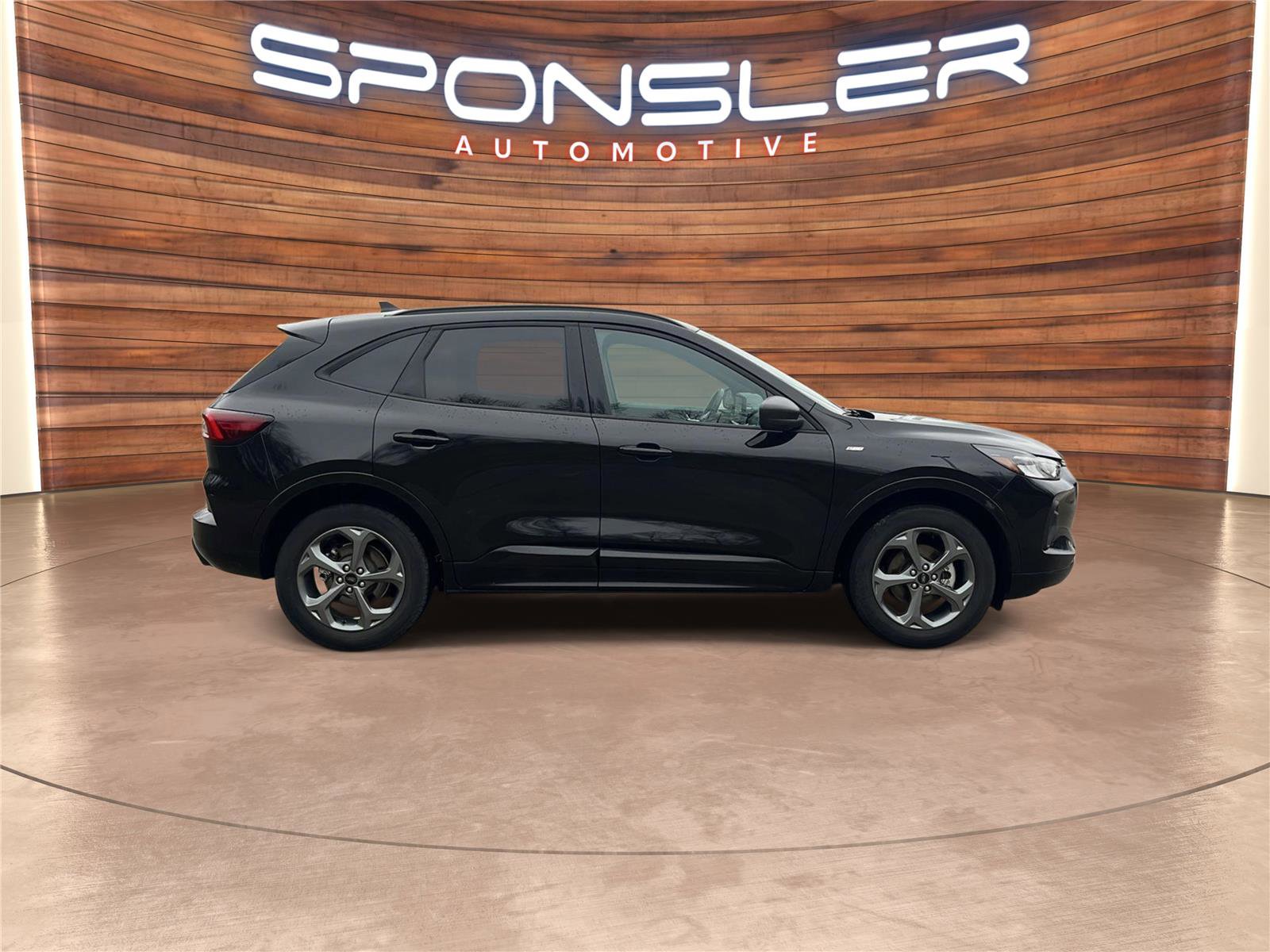 Used 2024 Ford Escape ST-Line w/ Tech Pack #1 image 6