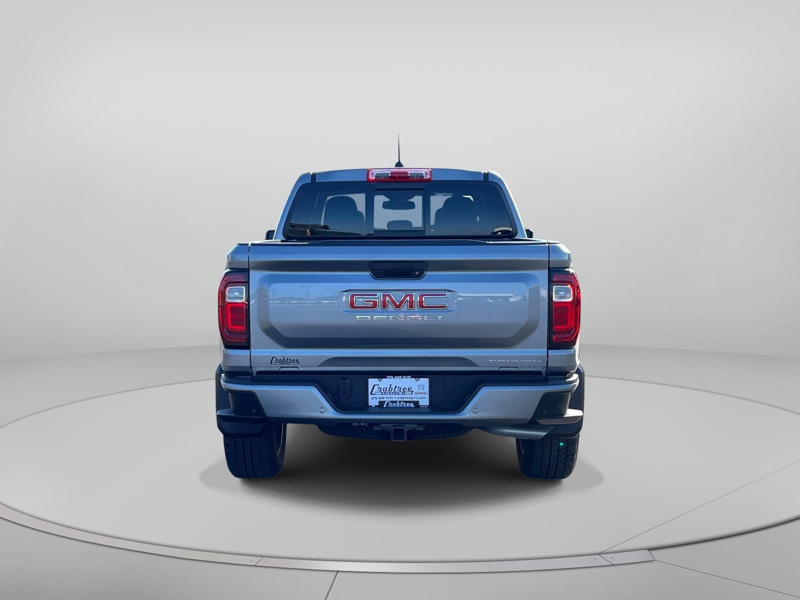 Used 2026 GMC Canyon Denali AWD/4WD image 5
