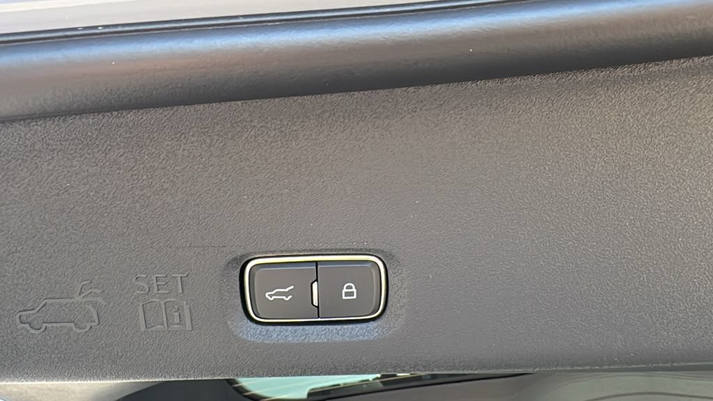 New 2026 Lincoln Navigator Reserve w/ Jet Appearance Package AWD/4WD image 27