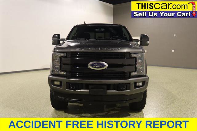 Used 2019 Ford F350 Lariat AWD/4WD image 2