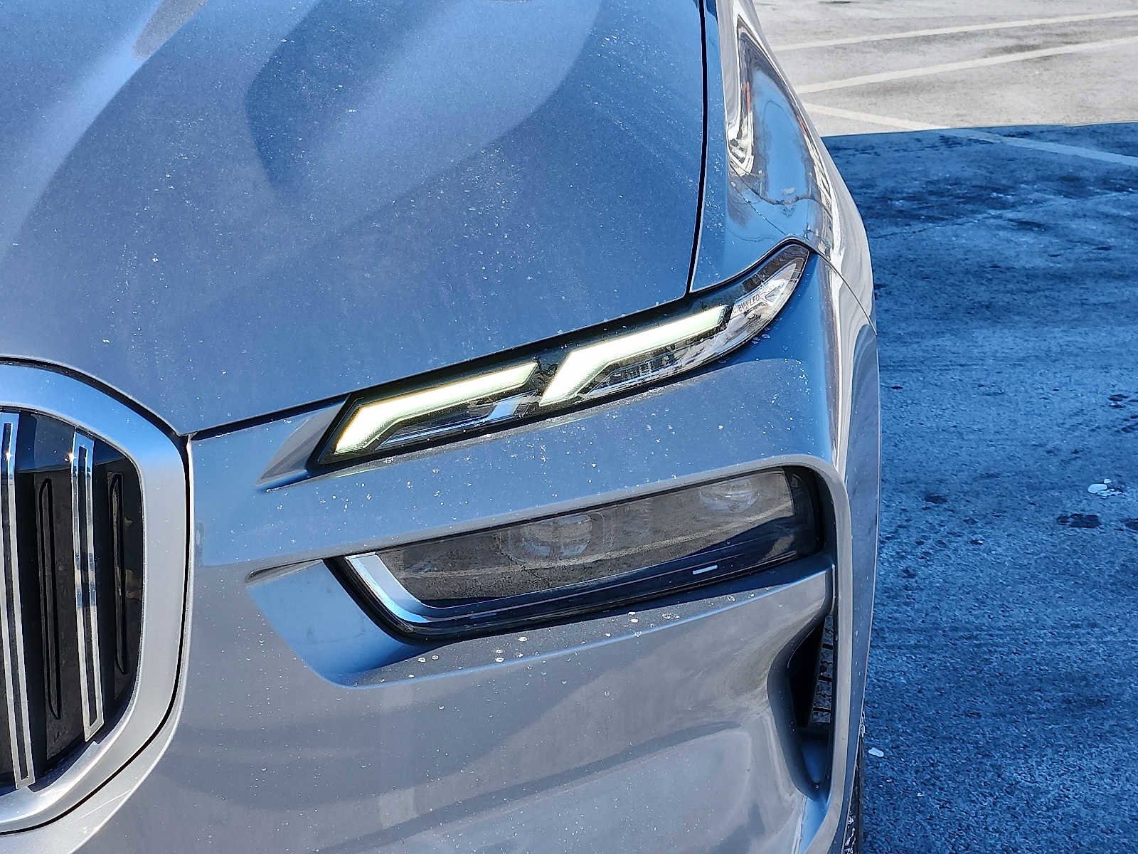 Certified 2023 BMW X7 xDrive40i image 9