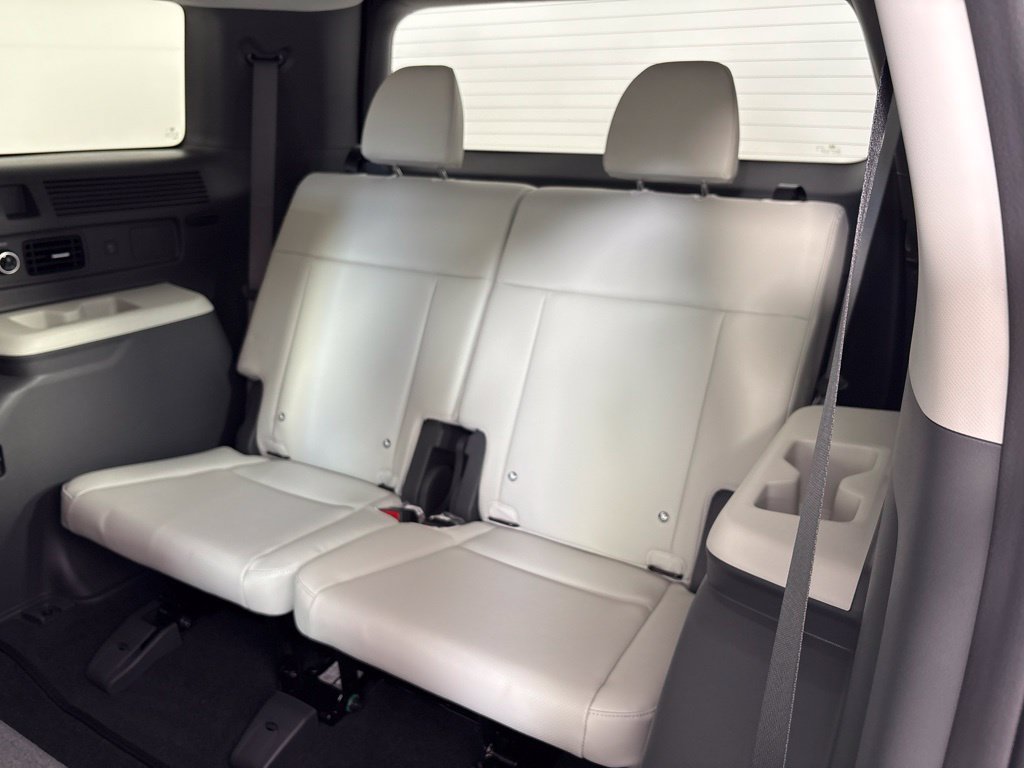 New 2027 Hyundai Santa Fe SEL FWD image 18