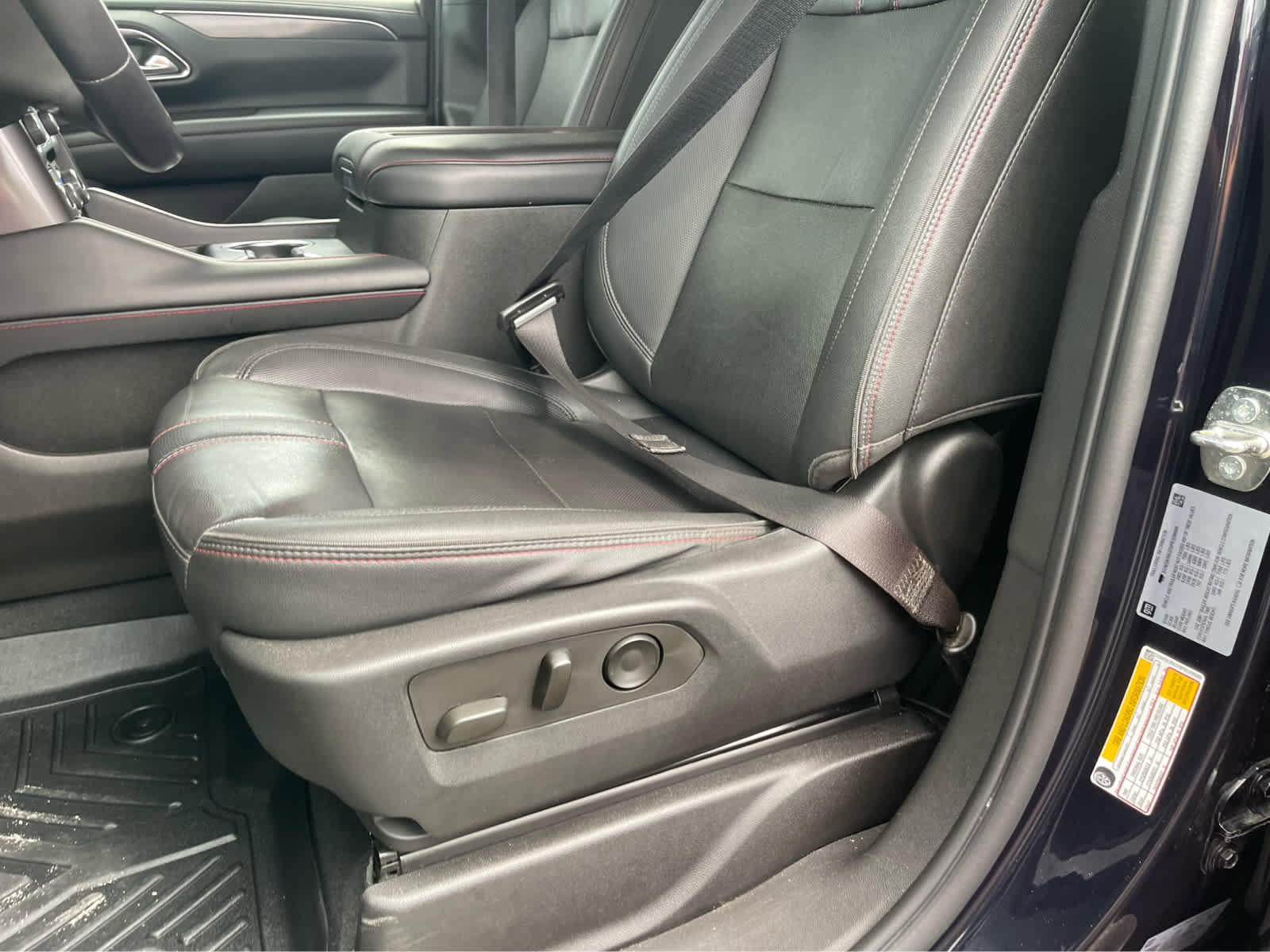 Used 2023 Chevrolet Tahoe RST AWD/4WD image 13