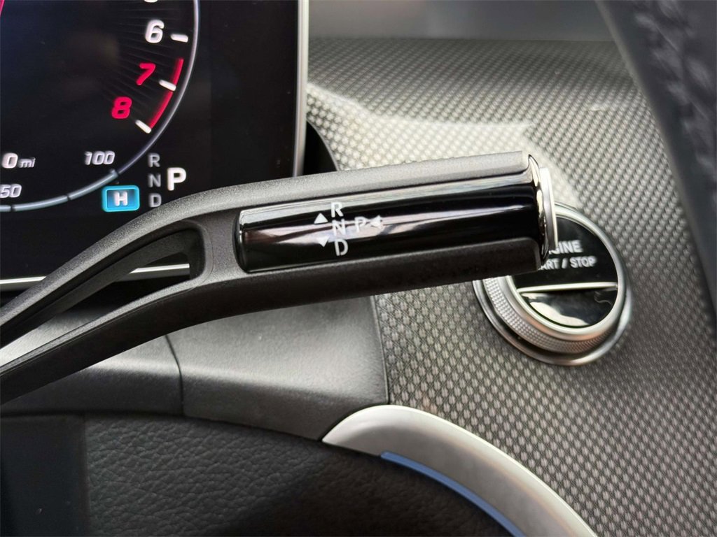 Used 2025 Mercedes-Benz GLC 350e 4MATIC image 23