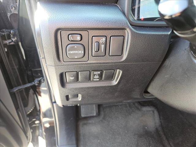 Used 2018 Toyota 4Runner SR5 image 20