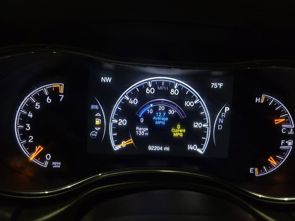 Used 2020 Jeep Grand Cherokee Laredo AWD/4WD image 23