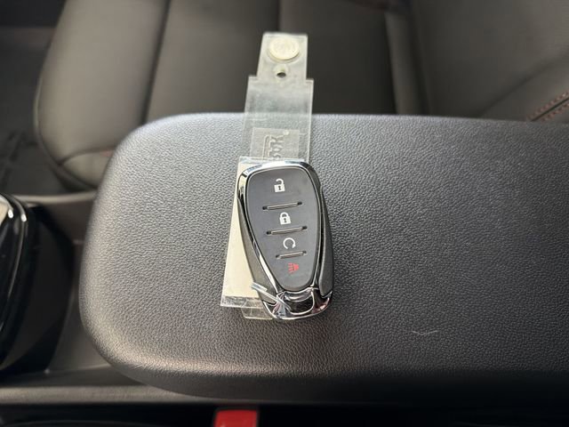 New 2026 Chevrolet Trax RS w/ Sunroof Package image 31