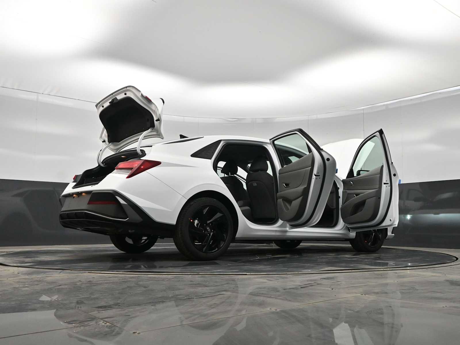 New 2026 Hyundai Elantra Sport image 42