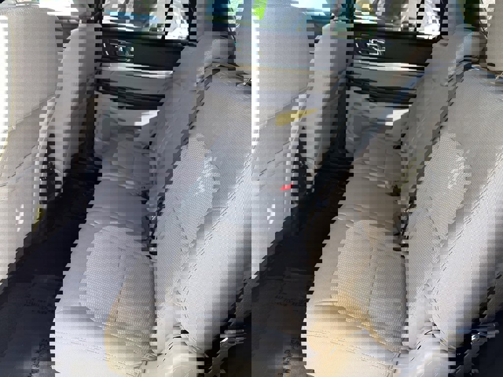 Used 2019 Ford Explorer XLT w/ Class III Trailer Tow Package image 15