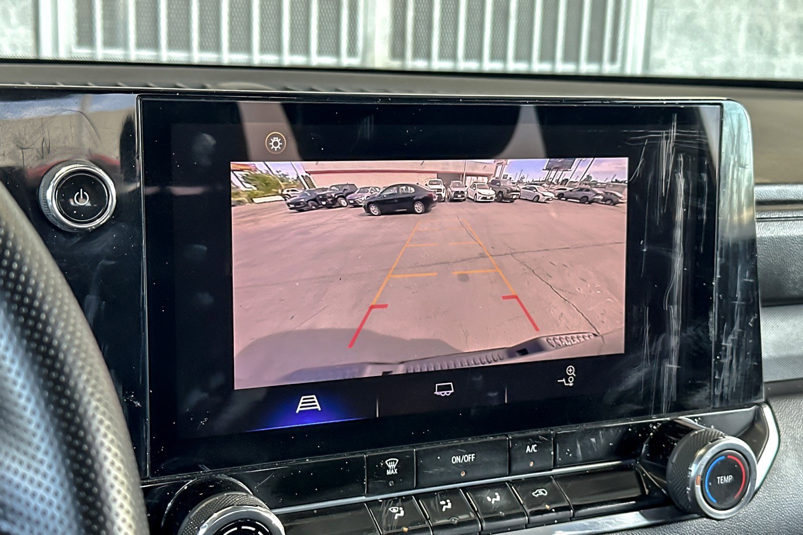 Used 2023 Chevrolet Colorado W/T image 18