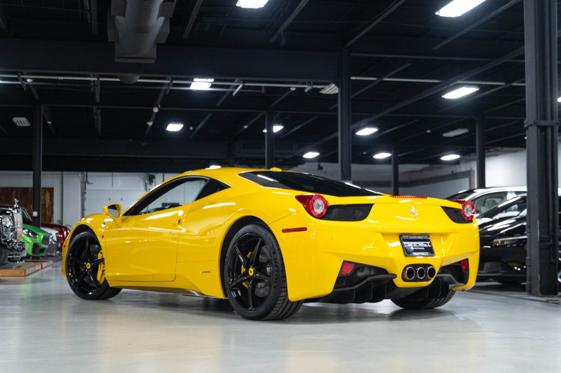 Used 2010 Ferrari 458 Italia Coupe RWD image 82