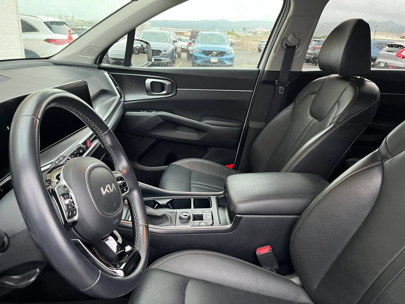 Used 2024 Kia Sorento S FWD image 28