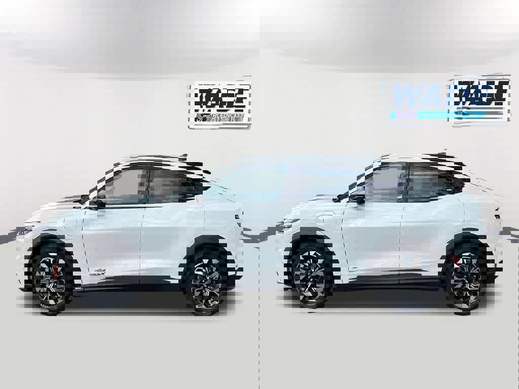 Used 2024 Ford Mustang Mach-E Select w/ Comfort Package Lite AWD/4WD image 8