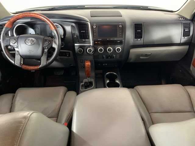 Used 2020 Toyota Sequoia Platinum AWD/4WD image 2
