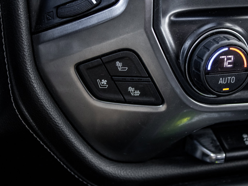 Used 2016 Chevrolet Silverado 1500 LTZ Z71 image 32