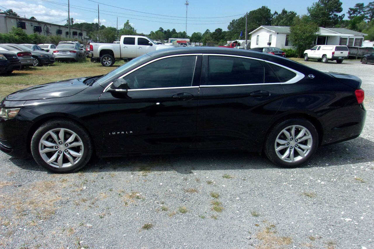 Used 2017 Chevrolet Impala LT FWD image 4