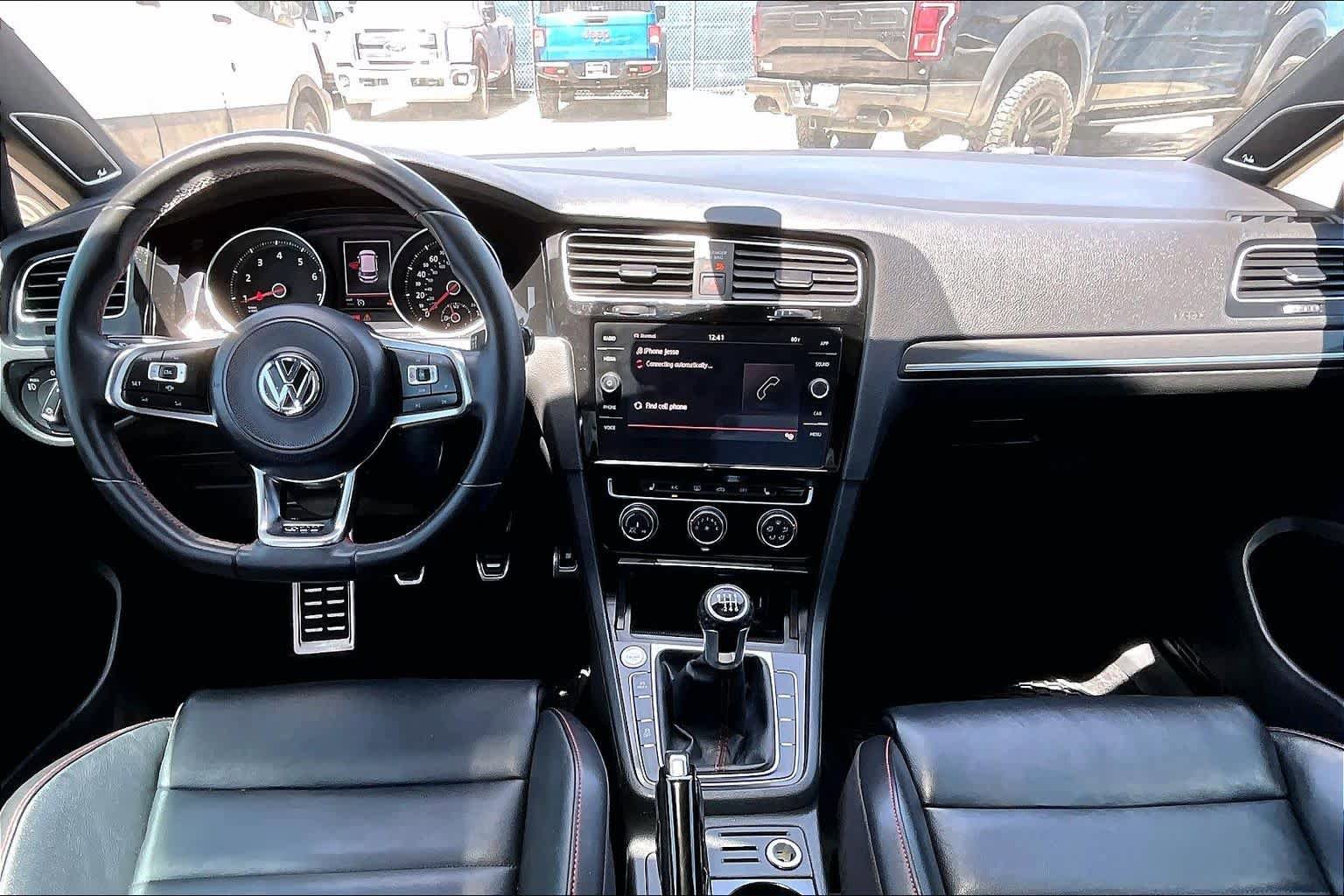 Used 2019 Volkswagen GTI SE FWD image 15