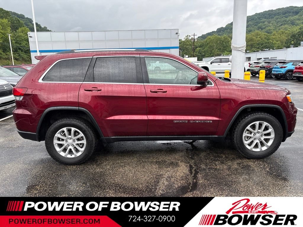 Used 2021 Jeep Grand Cherokee Laredo AWD/4WD image 6