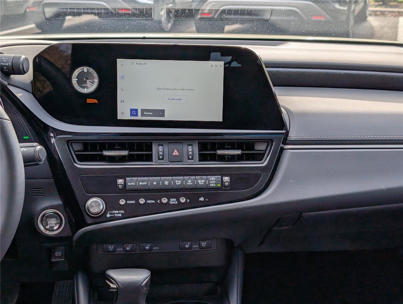 Certified 2024 Lexus ES 350 w/ Premium Package image 17