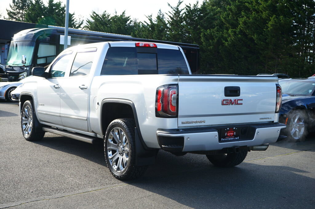 Used 2018 GMC Sierra 1500 Denali w/ Denali Ultimate Package image 3