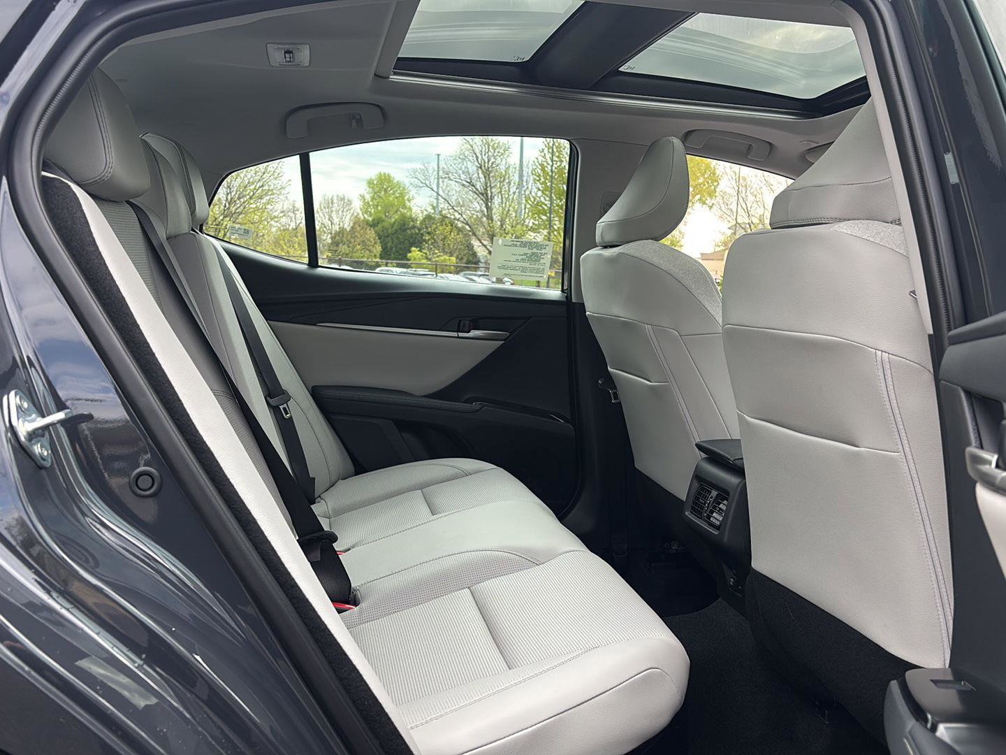 New 2026 Toyota Camry XLE AWD/4WD image 17