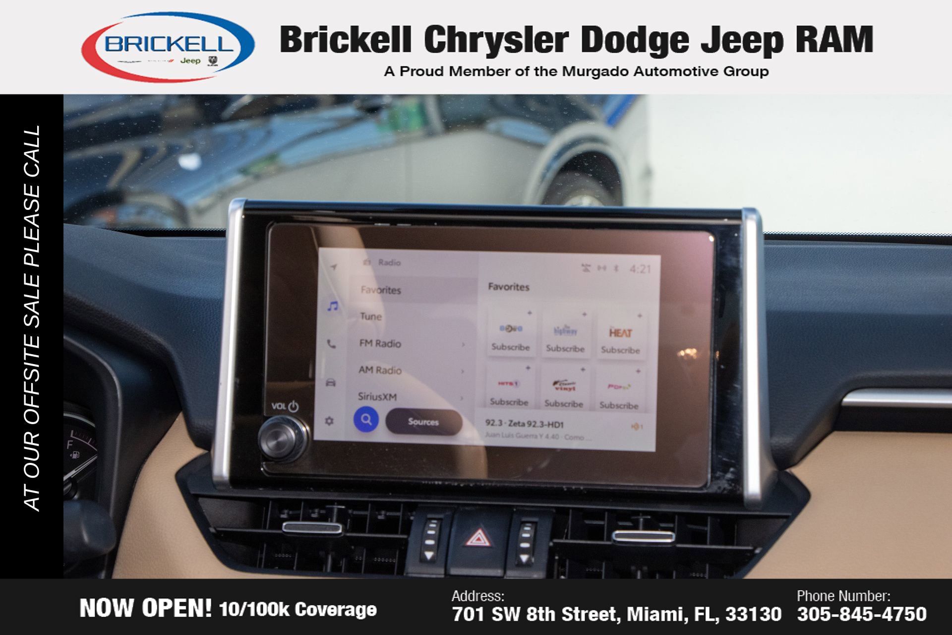 Used 2025 Toyota RAV4 XLE Premium image 21