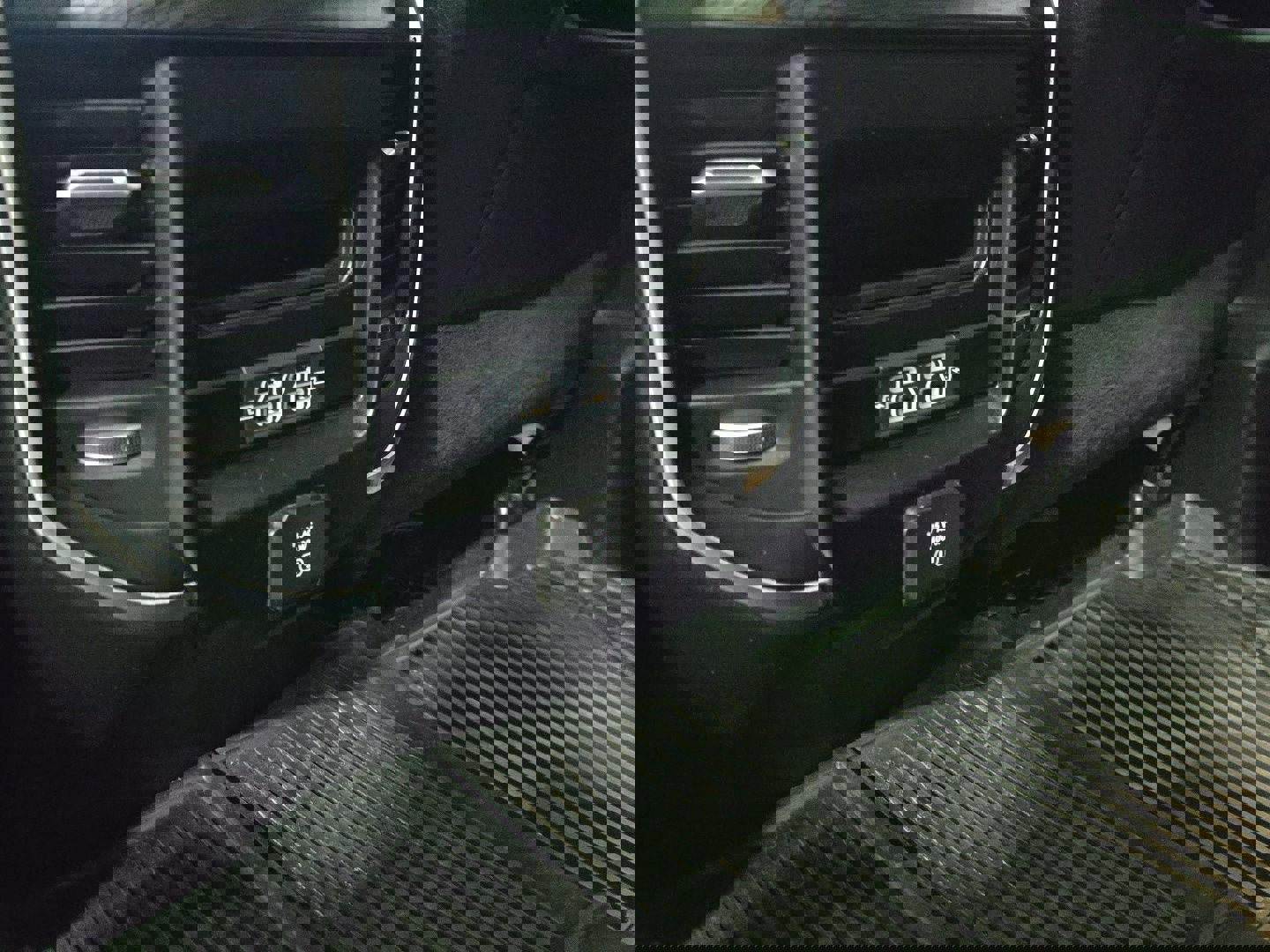 Used 2024 RAM 3500 Laramie w/ Sport Appearance Package image 19